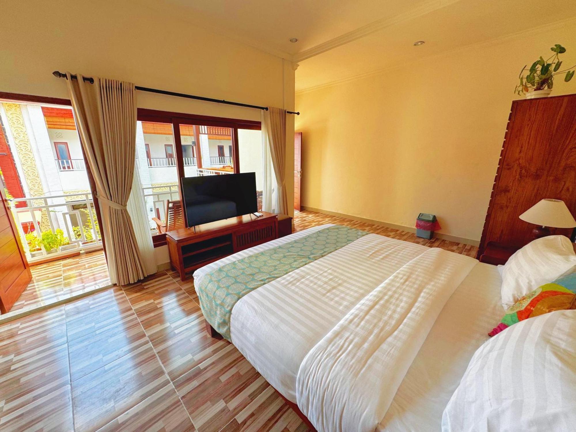 Bed & Breakfast Brady's Close To *